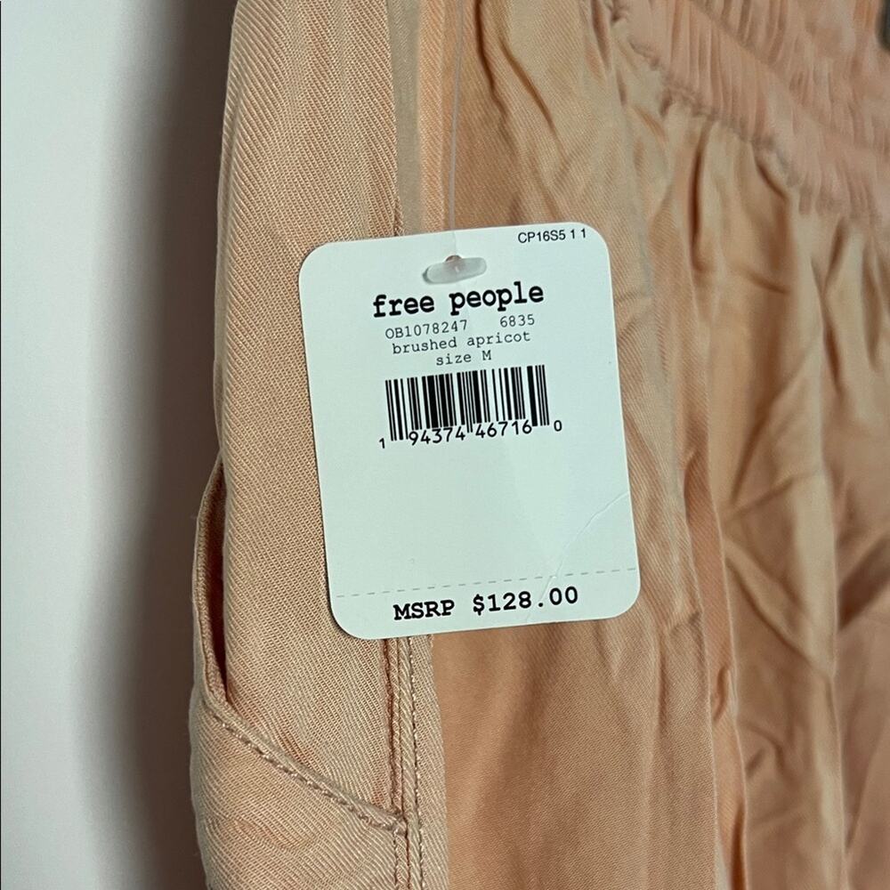 NWT Free People Movement Halfzies Pant Joggers Apricot Size Medium - Picture 8 of 10